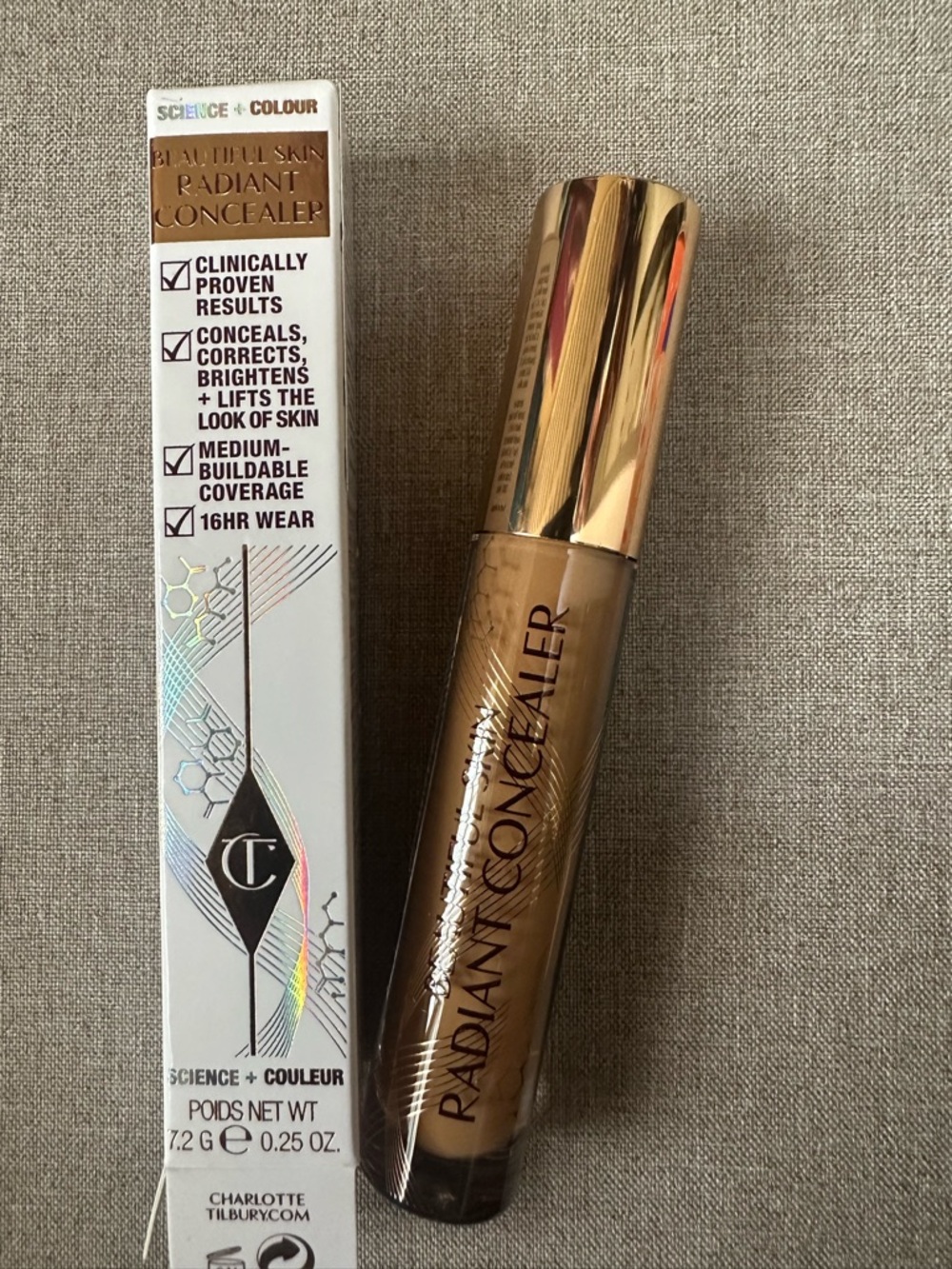 Charlotte Tilbury Beautiful Skin Radiant Concealer 13 Deep Fonce / Full Size